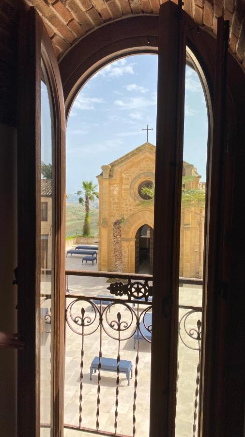 Castello Ducale Colonna Resort Ioppolo Giancaxio 외부 사진